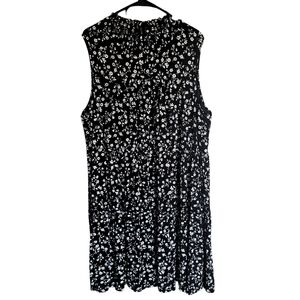 Black and White Floral Sleeveless Dress- Women's Siren Lily Size 2X